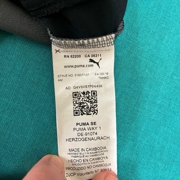 PUMA DRYCELL Men’s Full Zip Lightweight Jacket. Black/ Gray. Size M - Picture 7 of 10